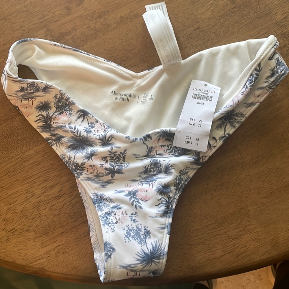 Abercrombie and Fitch High Leg Cheeky small